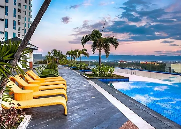 Hotell C At Mactan Newtown 2*