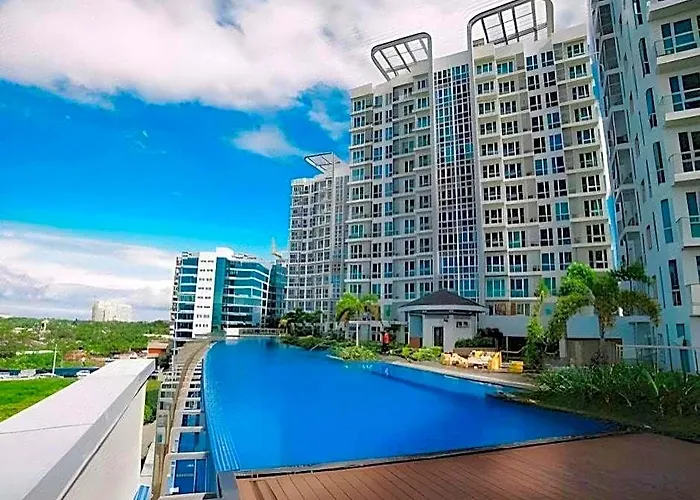 Hotell C At Mactan Newtown