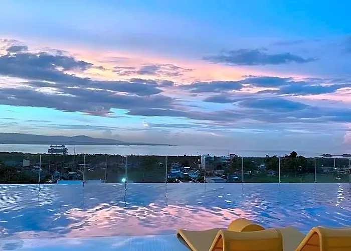 Hotell C At Mactan Newtown