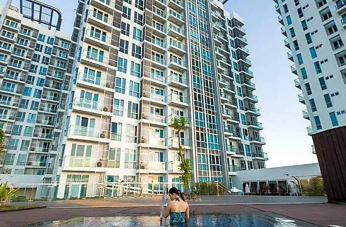 C At Mactan Newtown Hotell Lapu-Lapu City